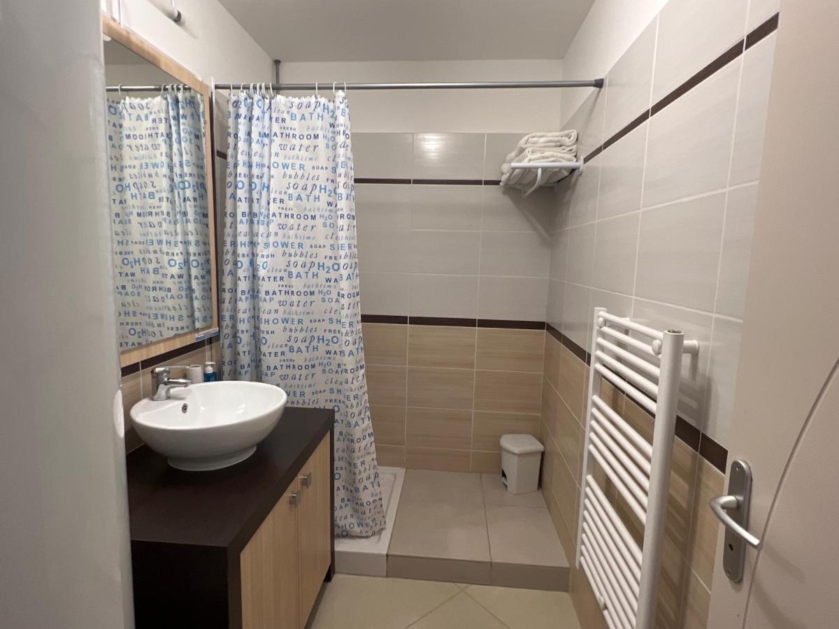 Superbe Appartement A Saint Pierre La Mer Buitenkant foto